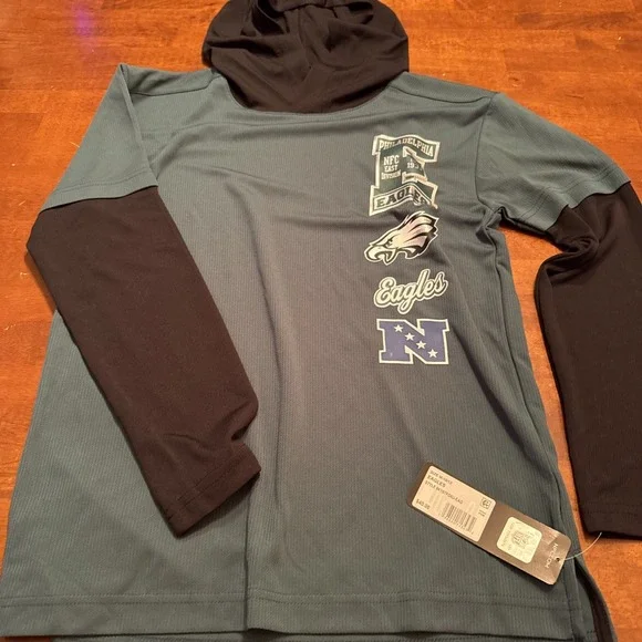 Philadelphia Eagles Kids Youth Green/Black Long Sleeve Shirt sz. M New - Picture 1 of 6
